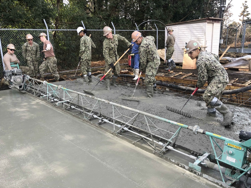 Seabees Pour Concrete For Pre-Engineered Building