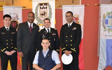 Military Experts Educate the Next Generation of Doctors on Veteran Healthcare Challenges