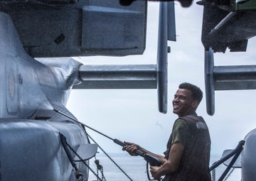 Flight Deck Wash Downs