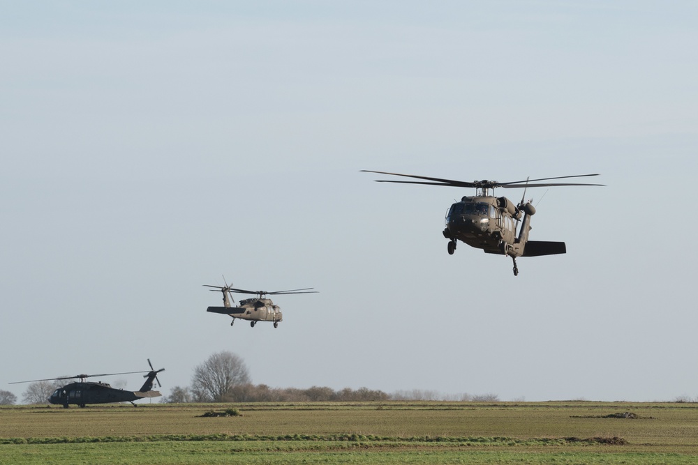 1CAB 1ID Helicopters leave Belgium for Atlantic Resolve