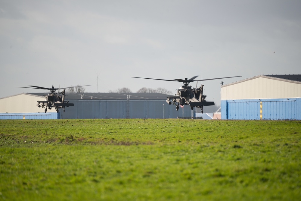 1CAB 1ID Helicopters leave Belgium for Atlantic Resolve
