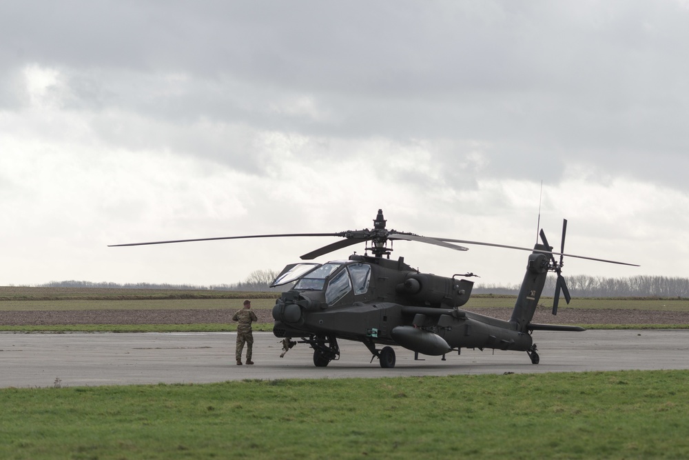 1CAB 1ID Helicopters leave Belgium for Atlantic Resolve