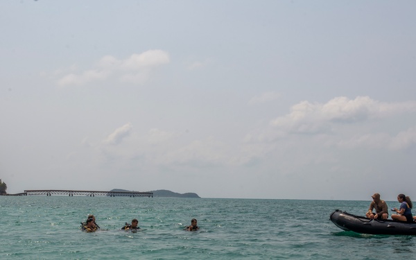 Cobra Gold 19: U.S. and Royal Thai Navy denizens of the deep