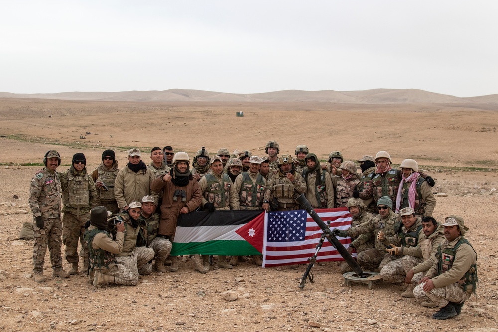 Soldiers Graduate Jordan Operational Engagement Program