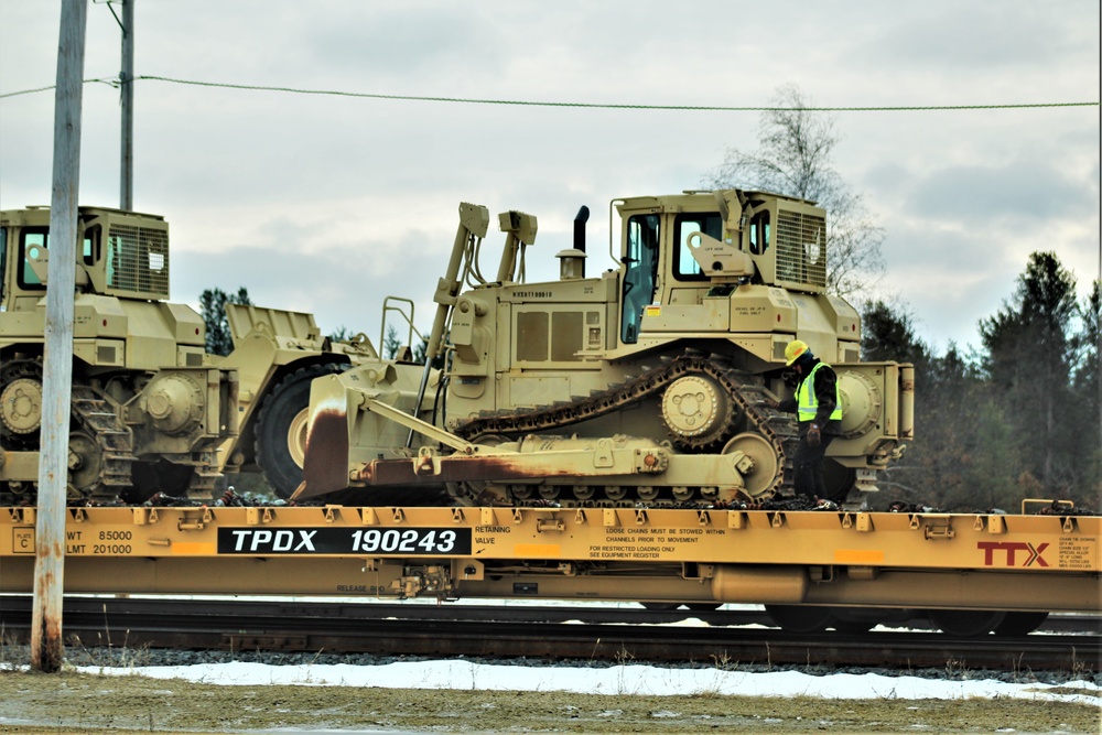 Engineer unit loads railcars for 2019 Operation Resolute Castle deployment at Fort McCoy