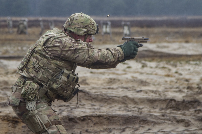 Soldiers conduct live-fire training