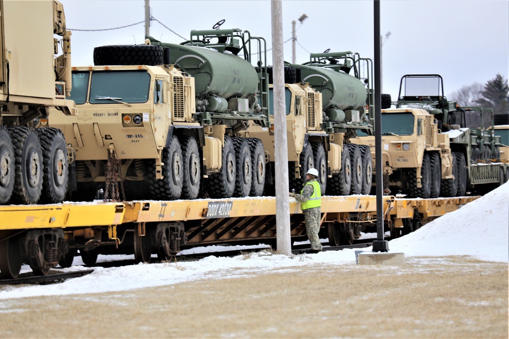 Engineer unit loads railcars for 2019 Operation Resolute Castle deployment at Fort McCoy