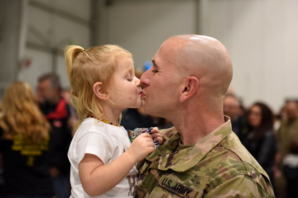 983rd Engineer Battalion Returns Home from 9 Month Deployment