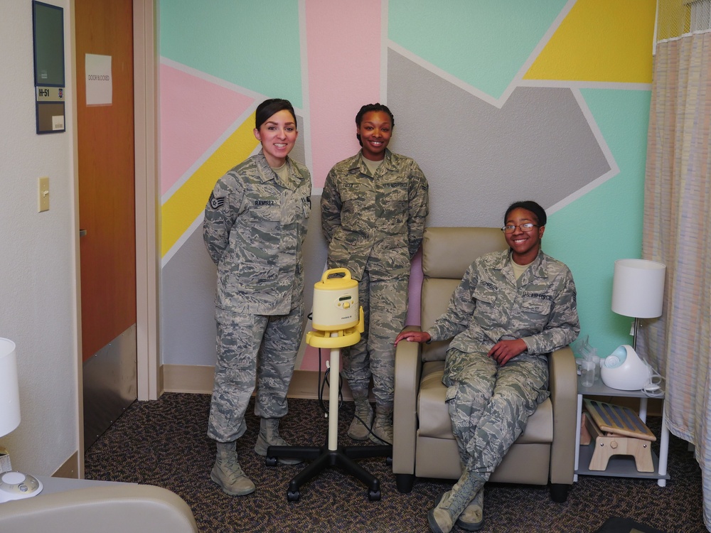 90 MDG Clinic opens new nursing room