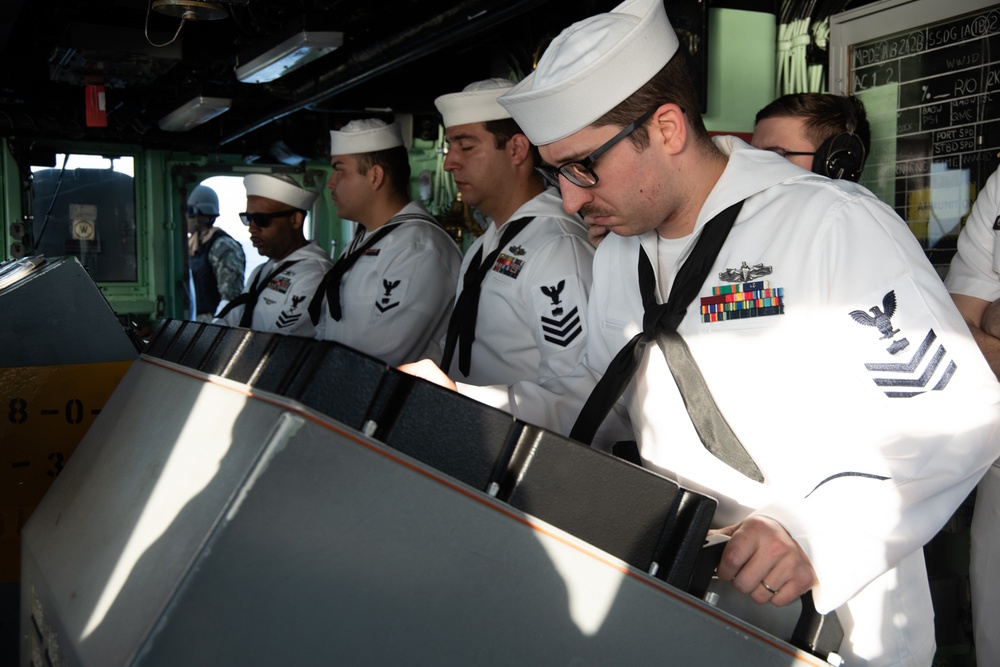 USS Chief visits Brunei