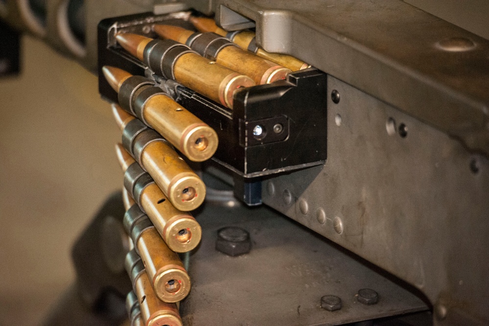 Machine gun zeroing and qualification at the Engagement Skill Trainer(EST)