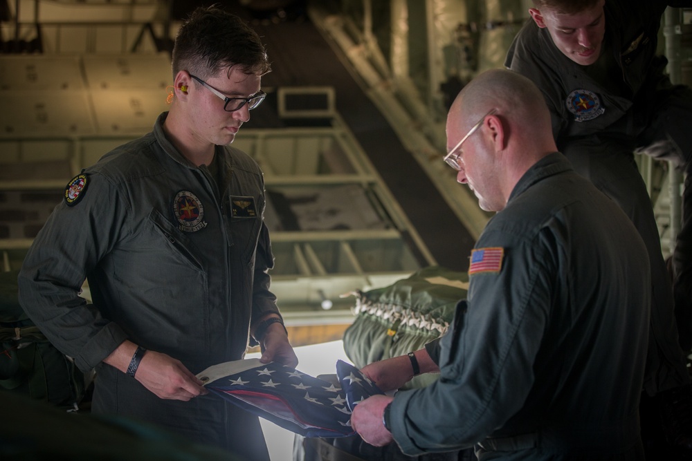 Cobra Gold 2019: U.S. Recon, Royal Thai Recon, ROK Recon VMGR-152 conduct joint air drop and para-operation training