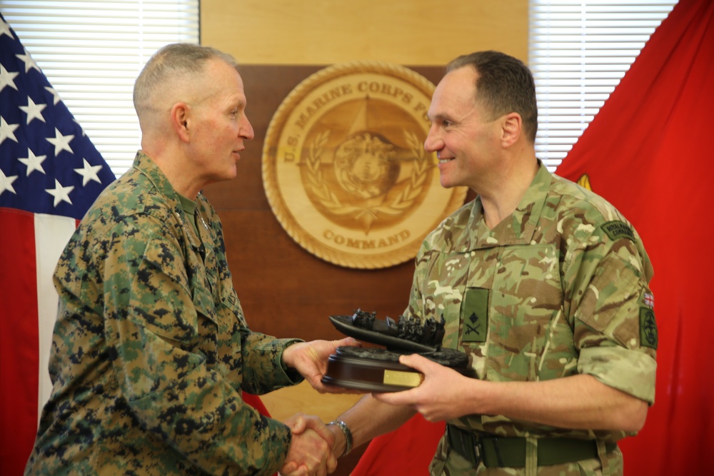 Royal Marine and U.S. Marine generals strengthen rapport at MARFORCOM