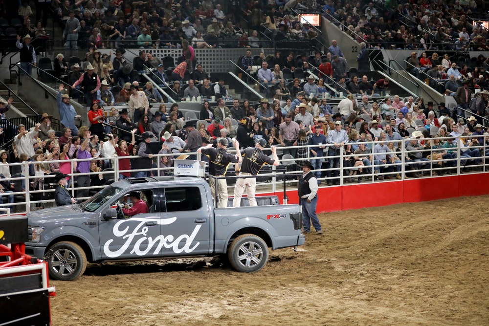 Fort Benning Soldiers attend San Antonio rodeo