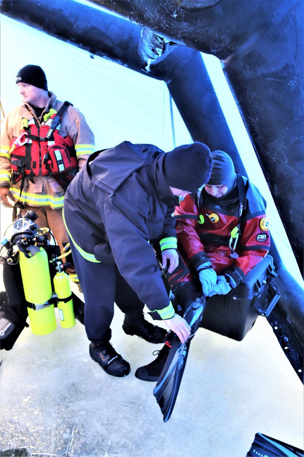 Rescue training: Fort McCoy firefighters learn, practice diving under ice