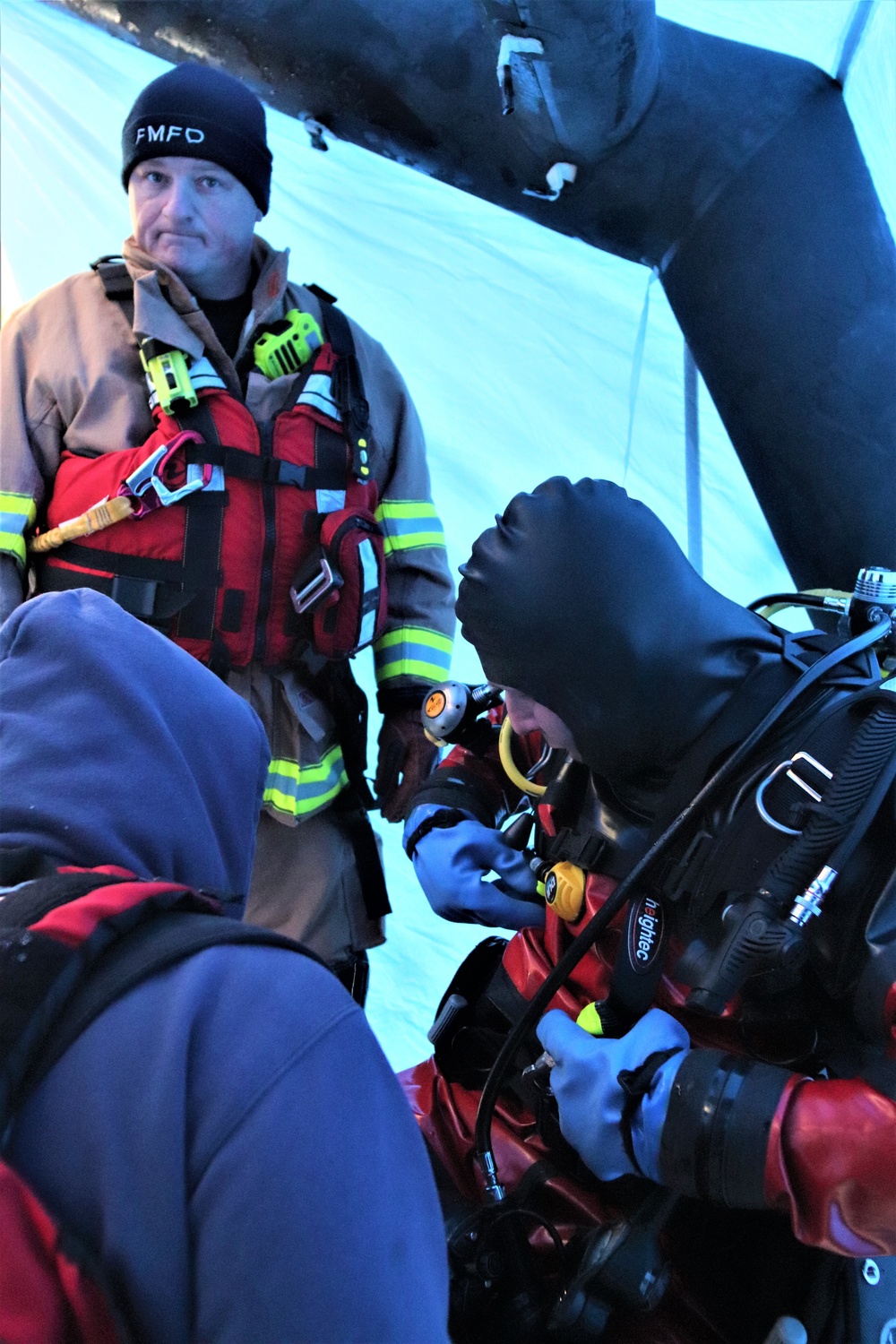 Rescue training: Fort McCoy firefighters learn, practice diving under ice