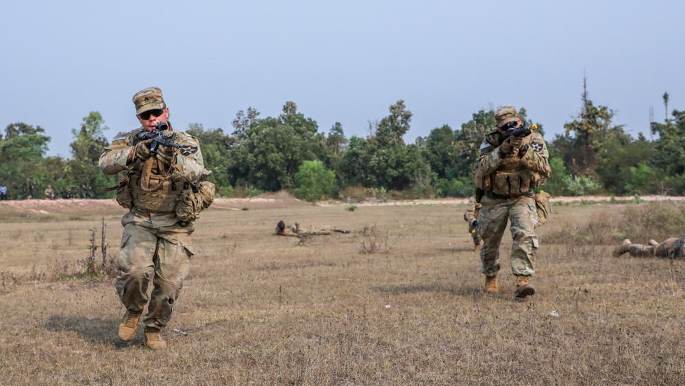 COBRA GOLD 19: U.S. and Thai soldiers share battle drills