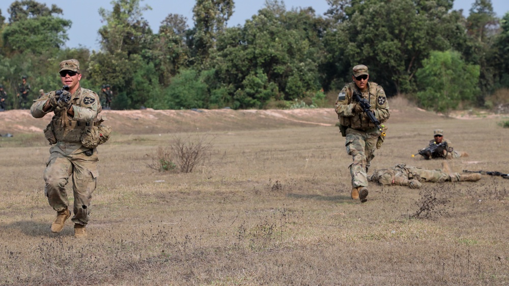 COBRA GOLD 19: U.S. and Thai soldiers share battle drills