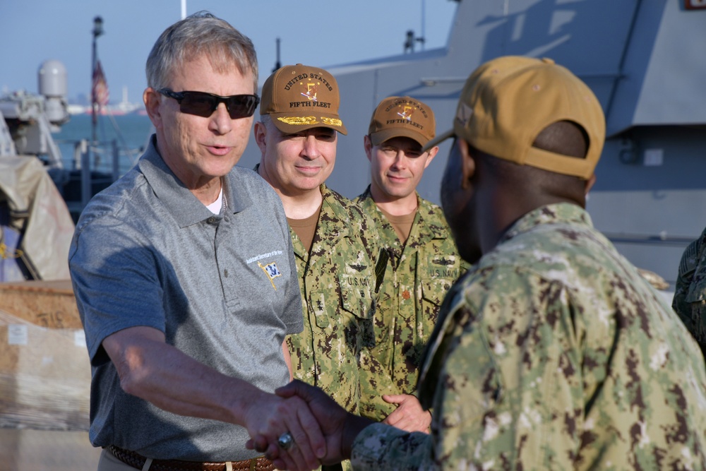 DVIDS - Images - Assistant Secretary of the Navy for Manpower and ...