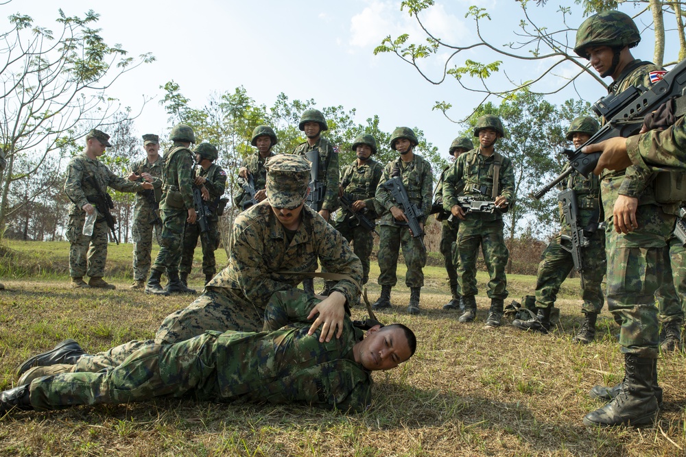 Cobra Gold 19: Bravo Company, BLT 1/4 share room clearing tactics with the Royal Thai Marine Corps