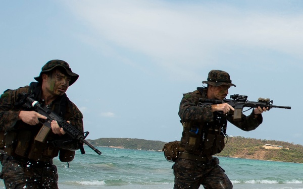 Cobra Gold 19: Royal Thai, ROK, US conduct amphibious assault exercise at Hat Yao Beach