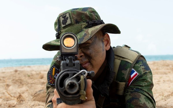Cobra Gold 19: Royal Thai, ROK, US conduct amphibious assault exercise at Hat Yao Beach