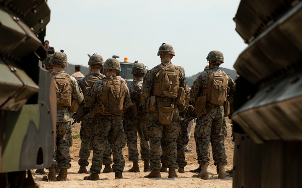 Cobra Gold 19: Royal Thai, ROK, US conduct amphibious assault exercise at Hat Yao Beach