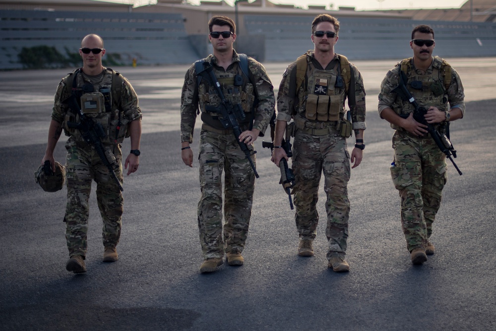 75th EAS Night Cargo Mission