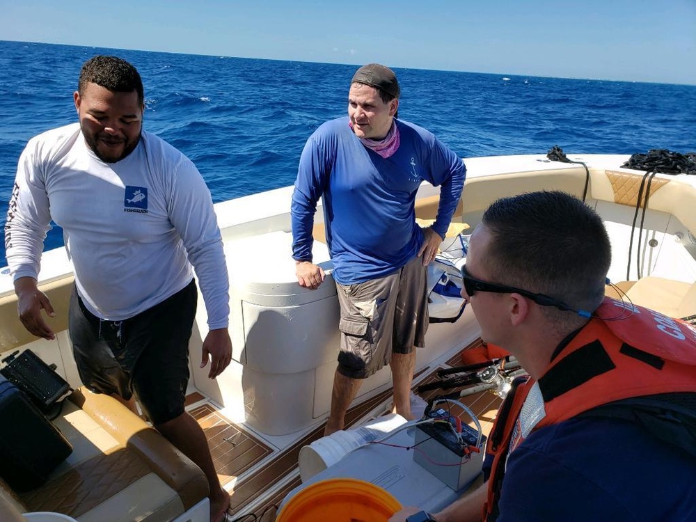 Coast Guard, FWC assists 7 taking on water 12 miles south of Vaca Key
