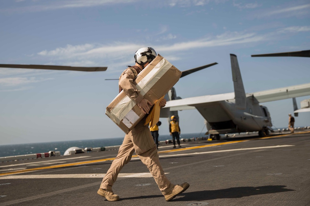 Kearsarge Cargo Offload