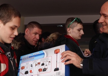 Kosovo Police and KFOR Soldiers Donate Toys to Kosovo Children