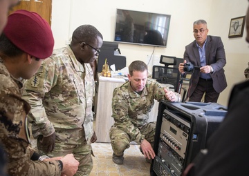 Radio-in-a-box Transforms Iraqi PSYOP Team