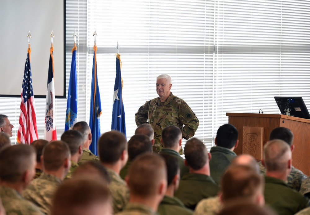 DANG visits 132d Wing