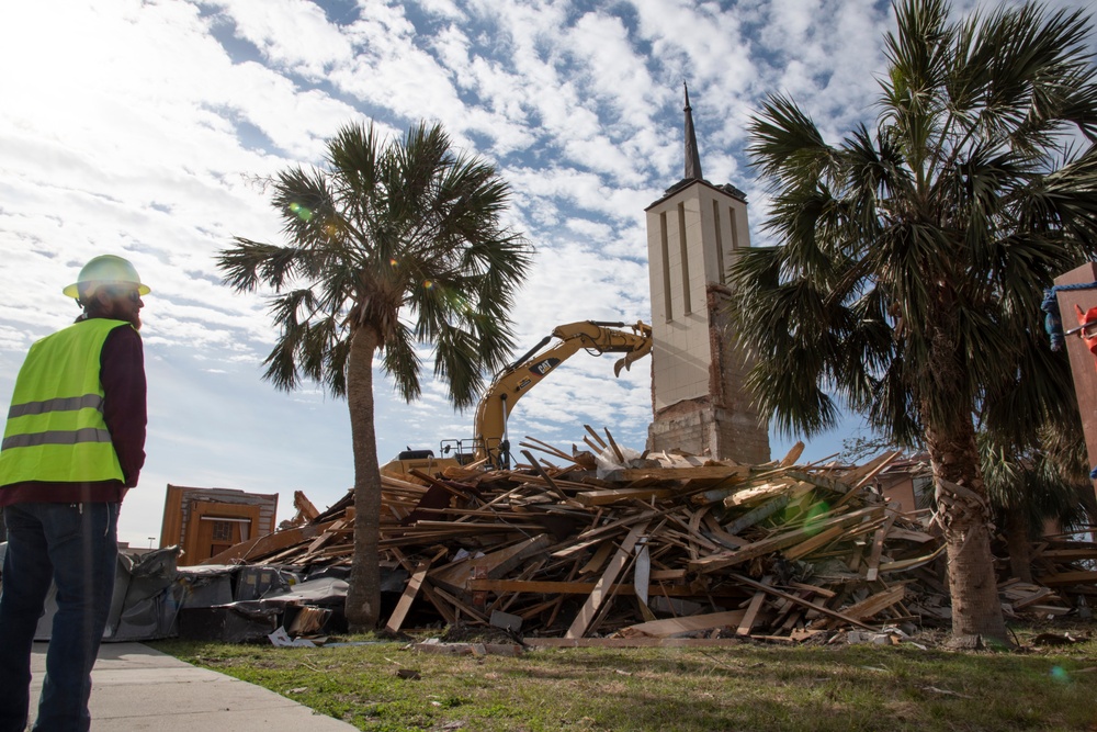 Tyndall continues Chapel 2 demolition