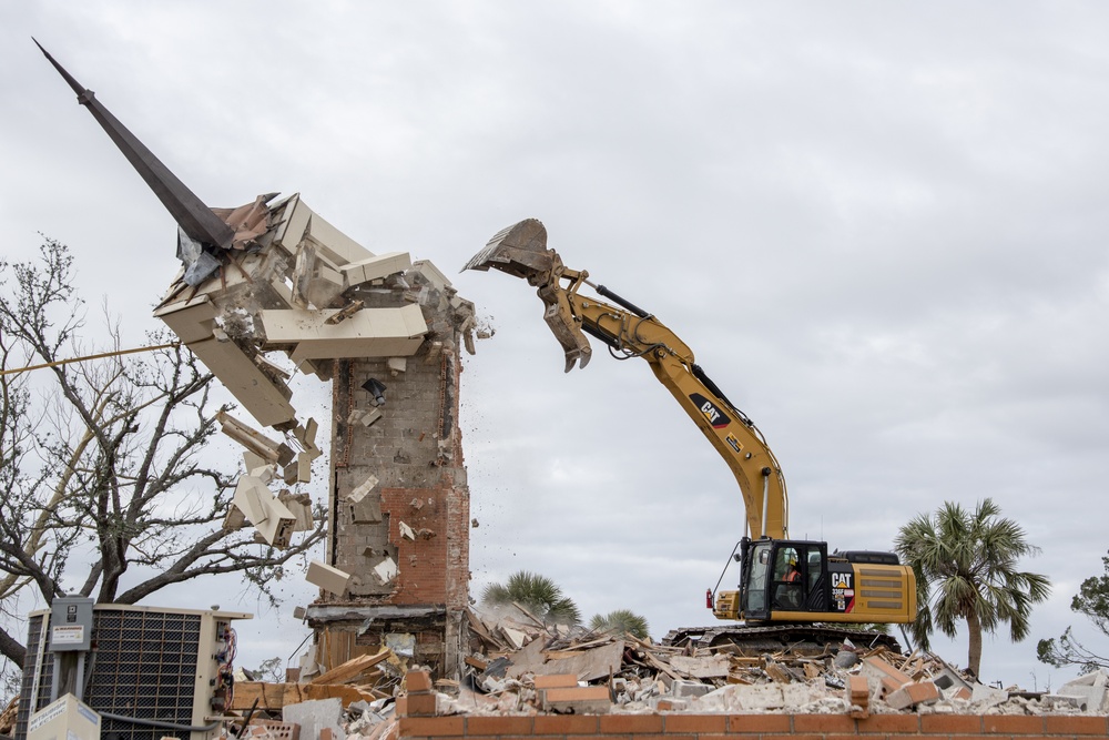 Tyndall continues Chapel 2 demolition