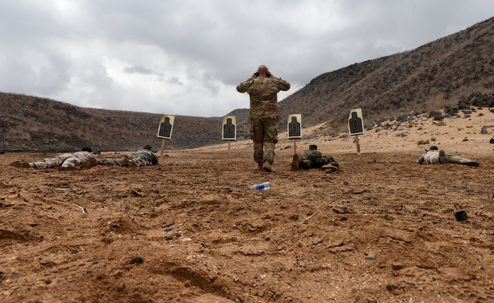CJTF-HOA staff share weapons techniques