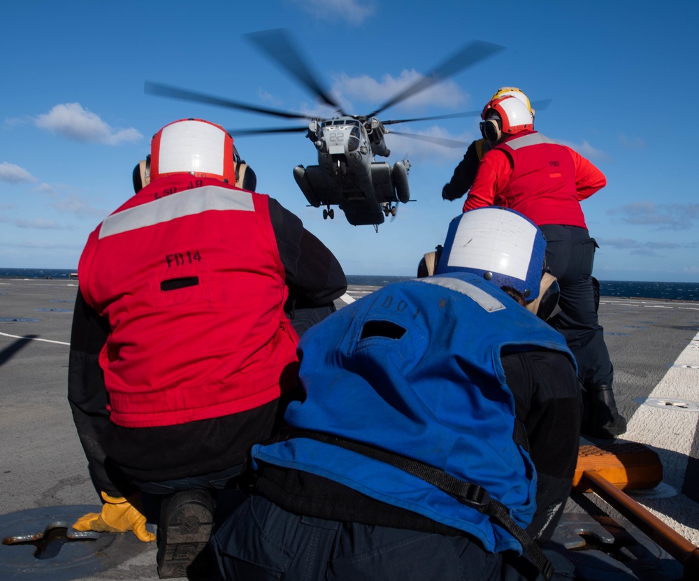 USS Harpers Ferry Conducts Flight Quarters