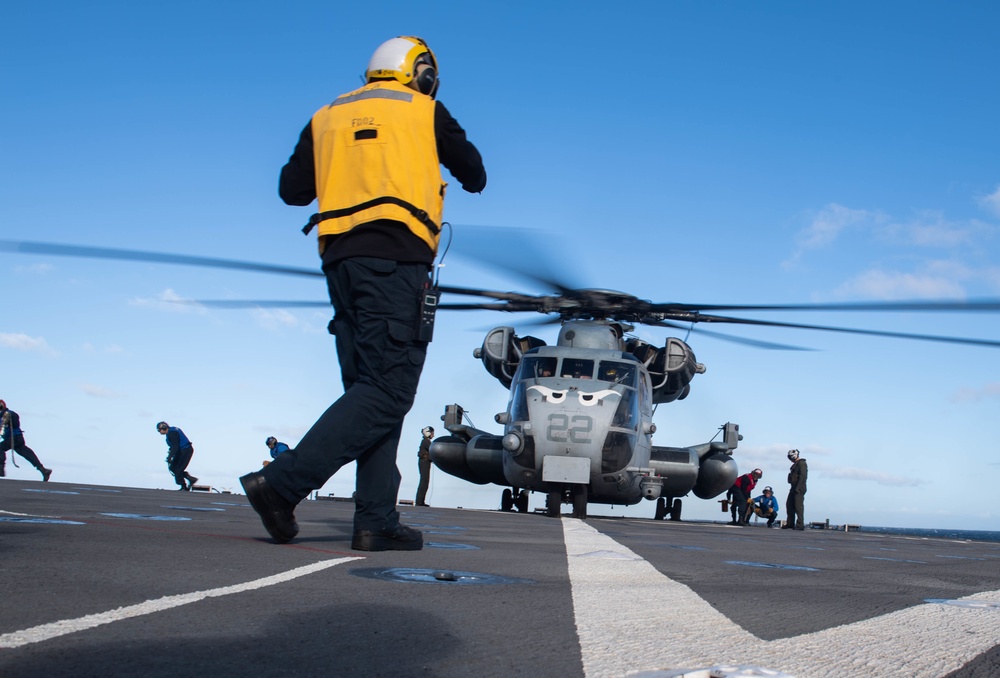 USS Harpers Ferry Conducts Flight Quarters