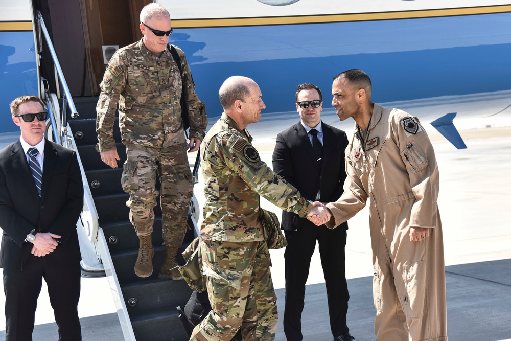 ACC Commander and Chief visit Al Dhafra Air Base