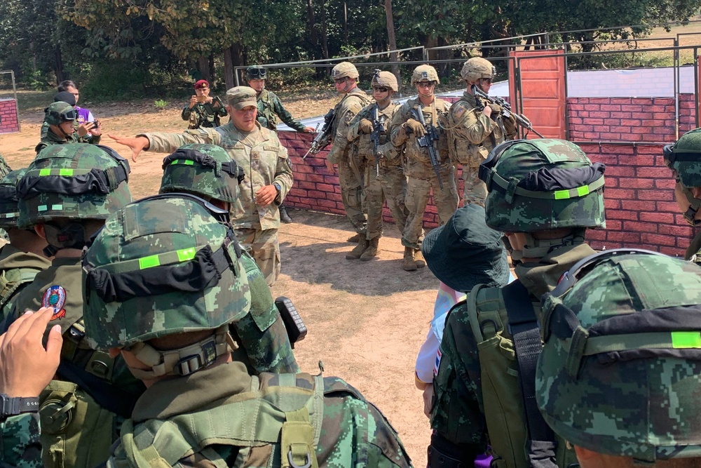 Soldiers hone multiple skills during Cobra Gold