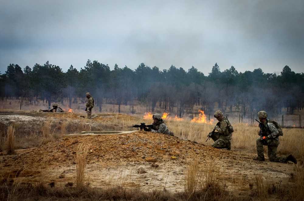 1Panther Paratroopers Conduct Live Fire Exercise