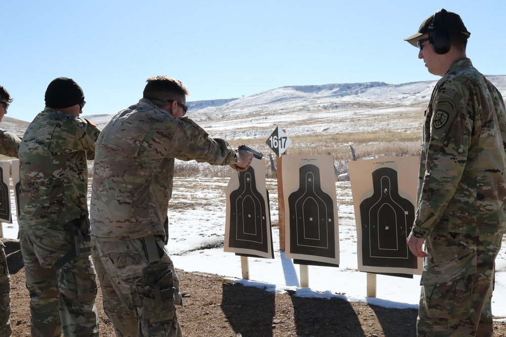 Soldiers in Colorado receive marksmanship training