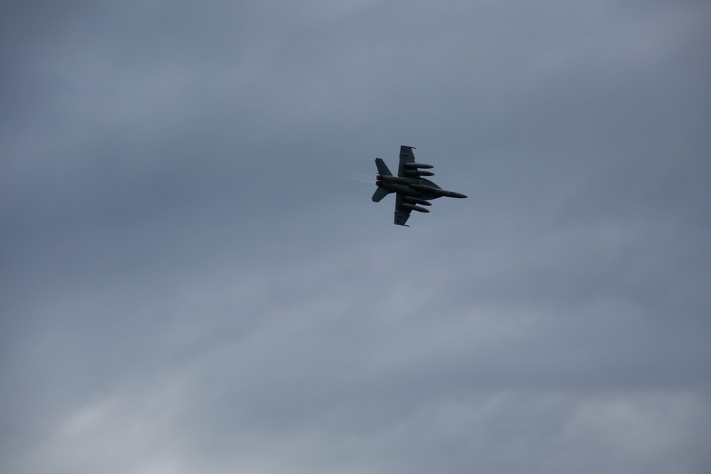 190219-N-MM912-1017