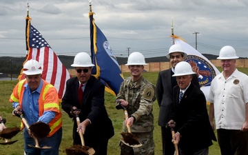 Breaking Ground on New Army Reserve Center in Fallbrook, Calif.
