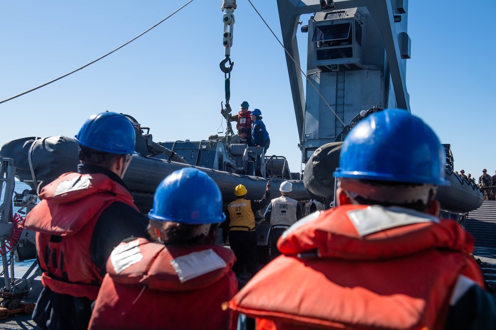 USS Harpers Ferry Conducts Boat Operations