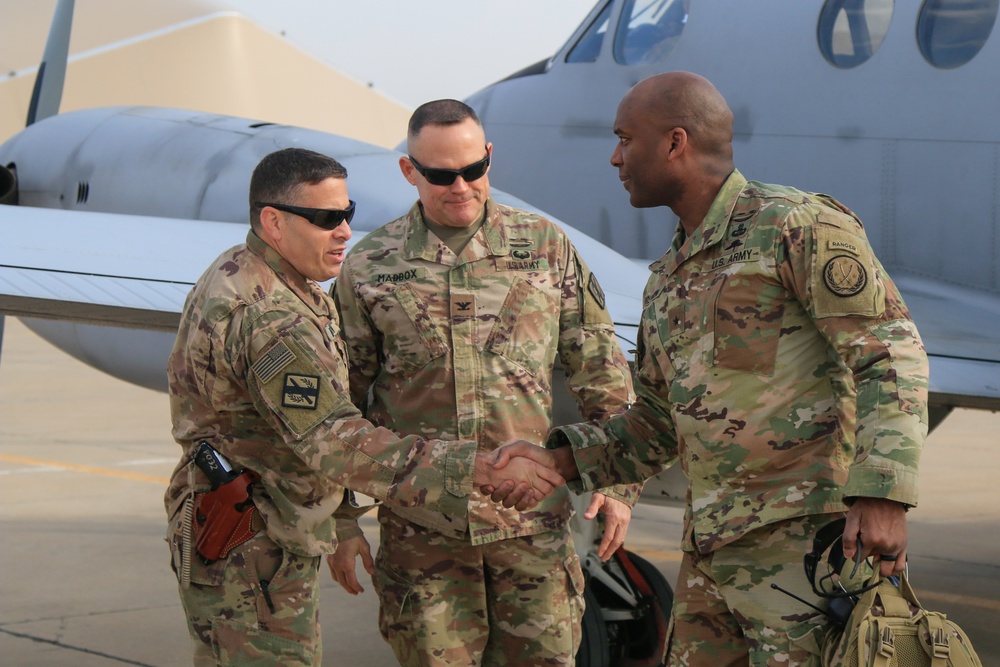 BG Xavier Brunson visits Al Asad Air Base