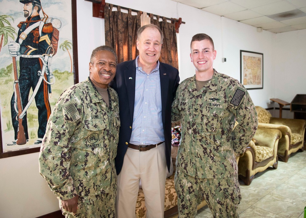 Members of Congress visit CLDJ