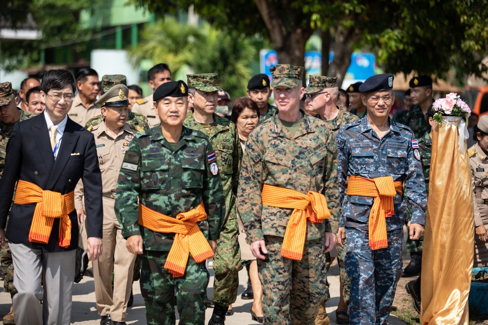 Cobra Gold 19: Royal Thai, Japan and US hold dedication ceremony for new building tributed to local Thai school [Image 3 of 5]