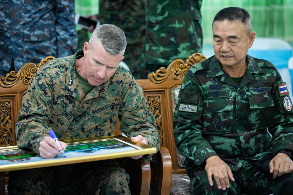 Cobra Gold 19: Royal Thai, Japan and US hold dedication ceremony for new building tributed to local Thai school [Image 1 of 5]