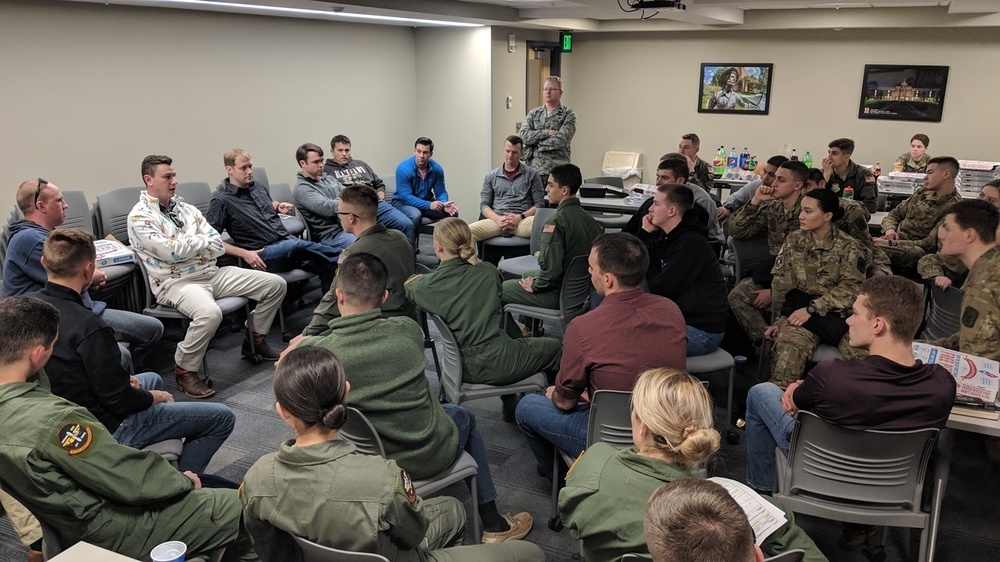 Columbus AFB instructor pilots connect with Virginia Tech AFROTC cadets